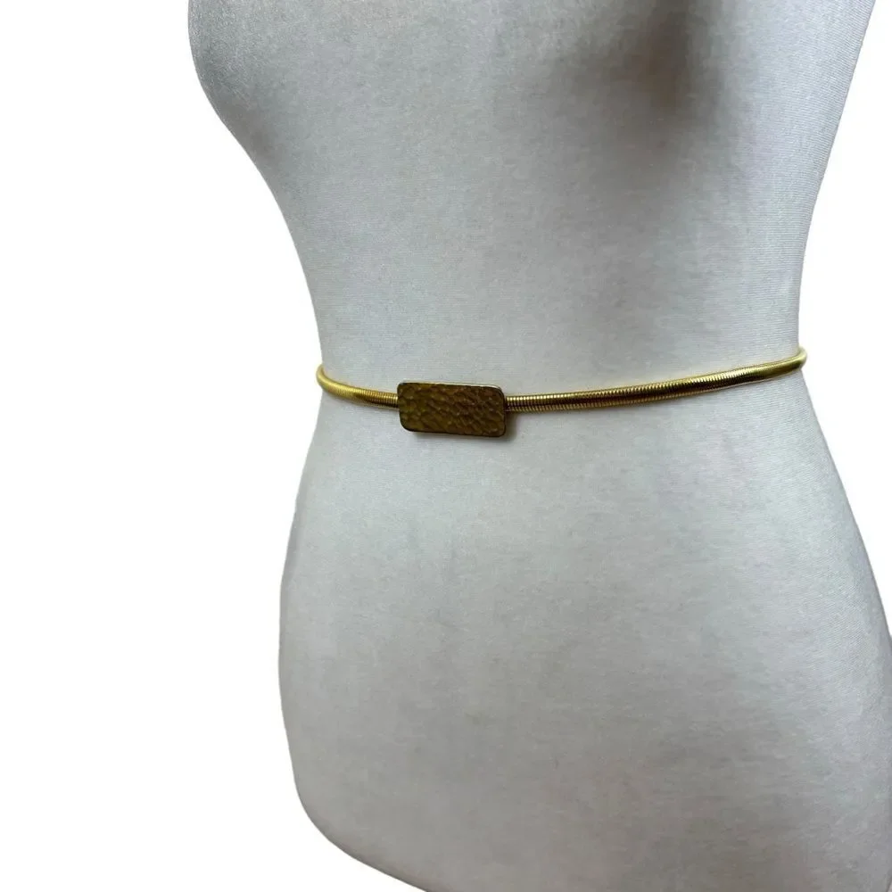 Ladies Vinatge Gold Stretch Serpentine Belt with Gold‎ Buckle 25-30”